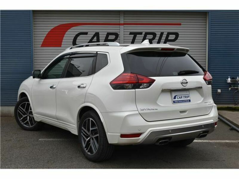 X-TRAIL-5