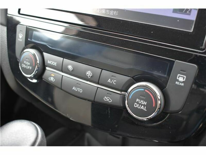 X-TRAIL-18