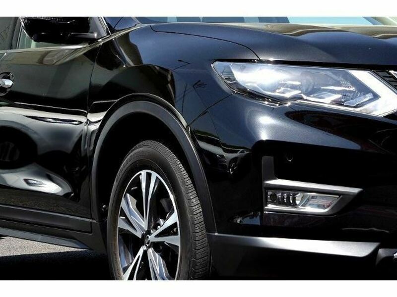 X-TRAIL-16