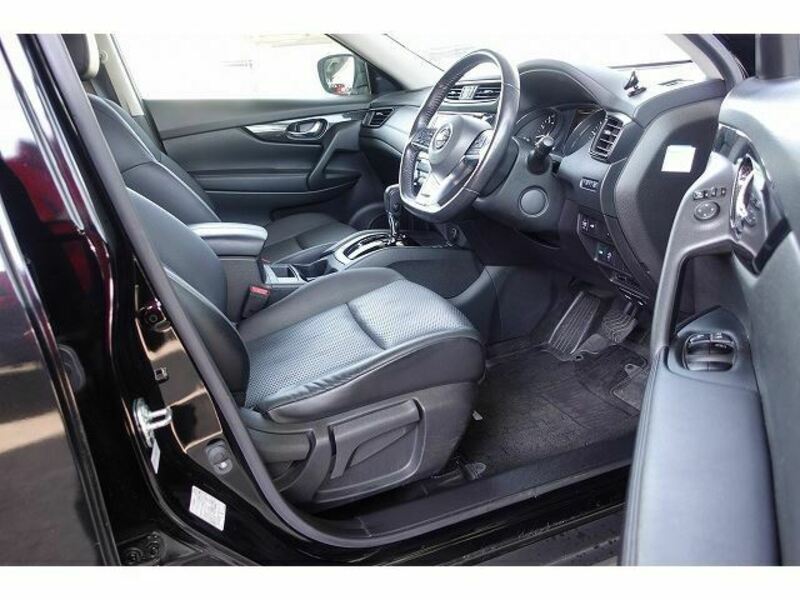 X-TRAIL-36