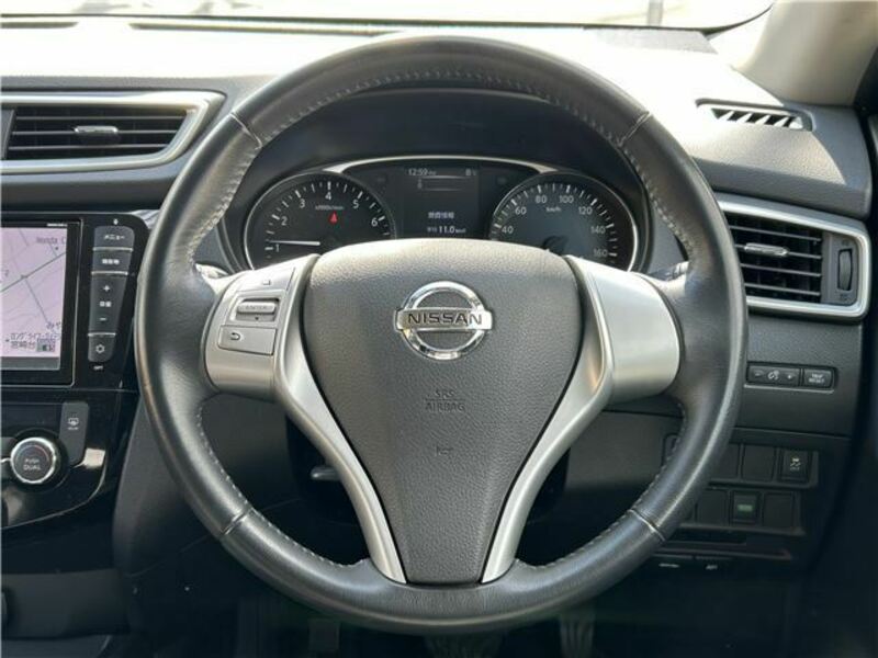 X-TRAIL-9