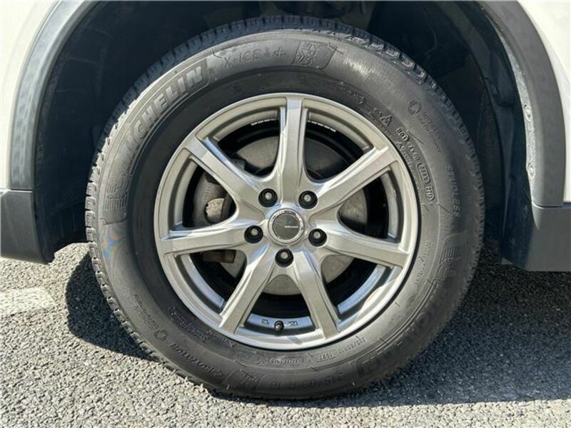 X-TRAIL-25