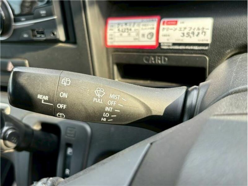 WAGON R-12