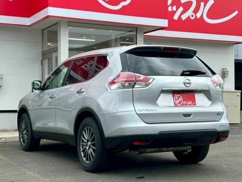X-TRAIL-17