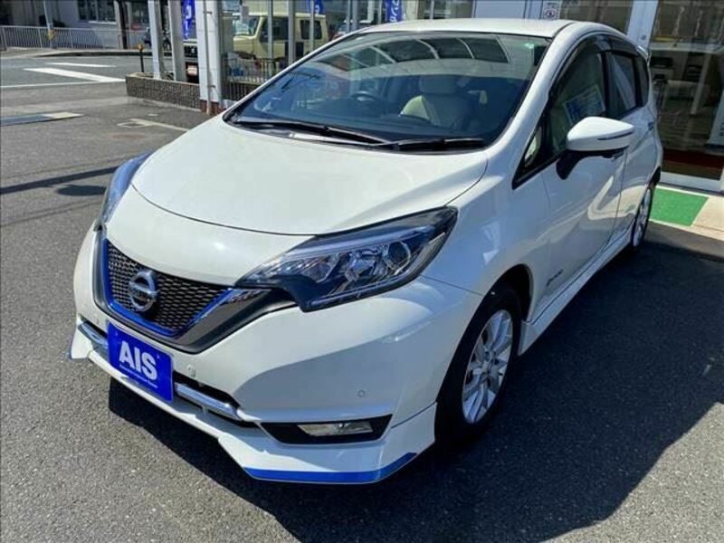 NISSAN　NOTE