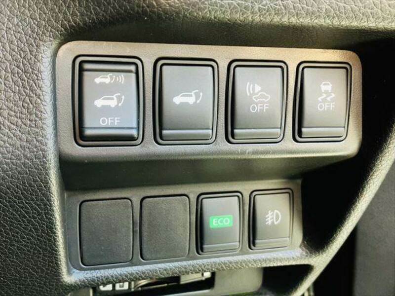 X-TRAIL-3