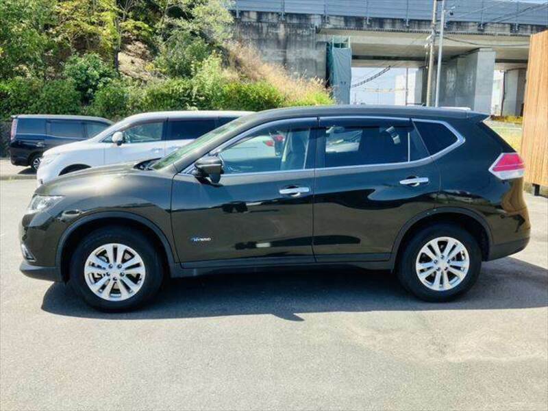 X-TRAIL-17