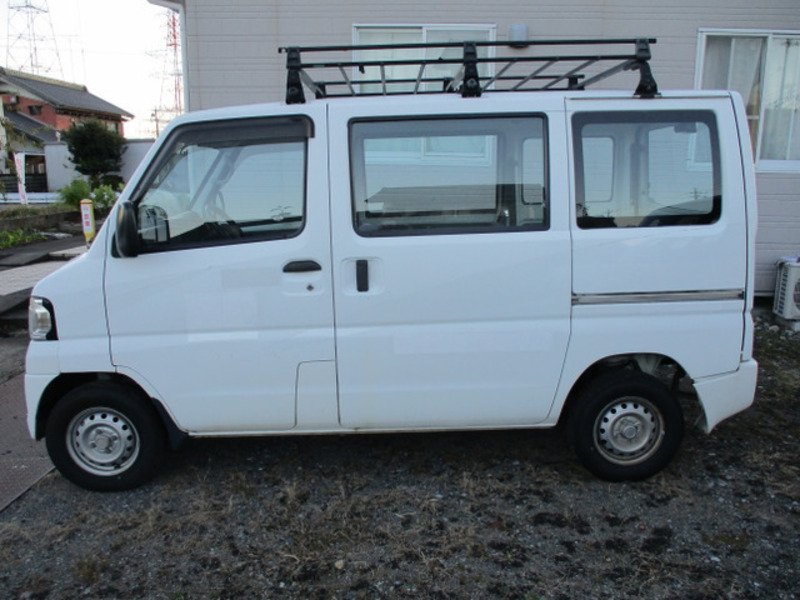 MINICAB VAN