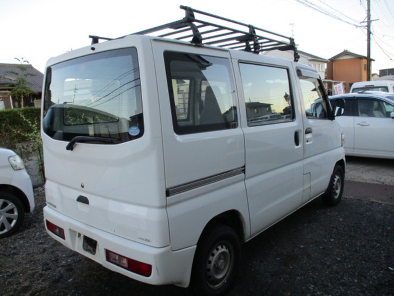 MINICAB VAN