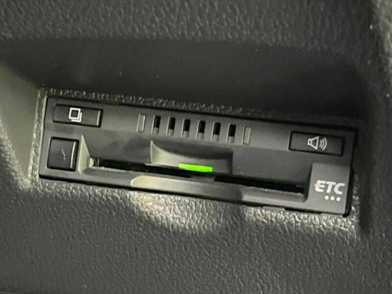 PRIUS-6