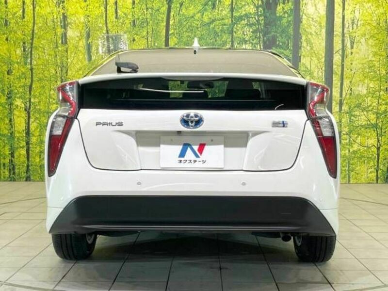 PRIUS-14
