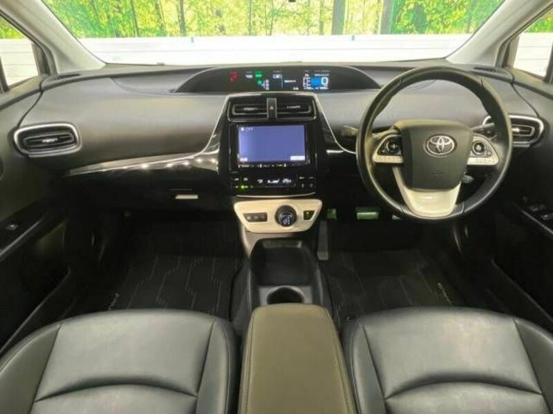 PRIUS-1