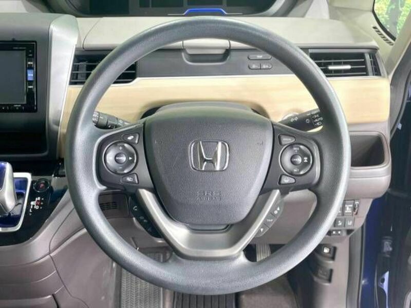 FREED HYBRID-11