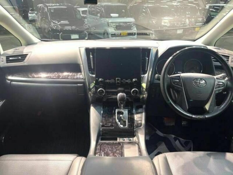 ALPHARD-1