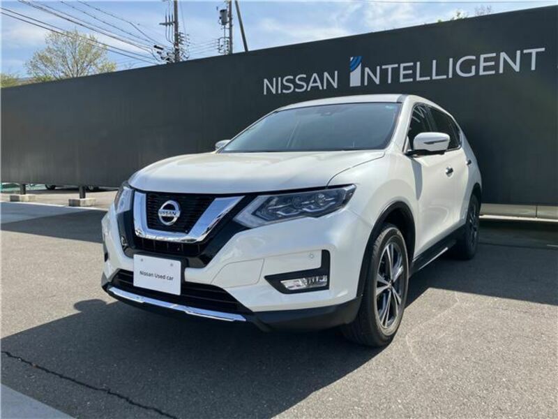 NISSAN　X-TRAIL