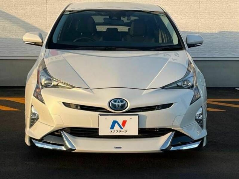 PRIUS-13