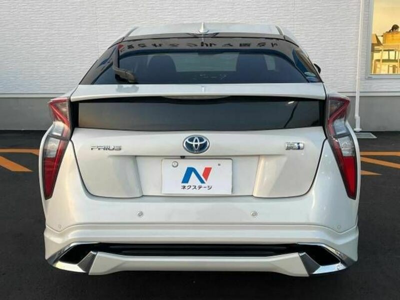 PRIUS-14