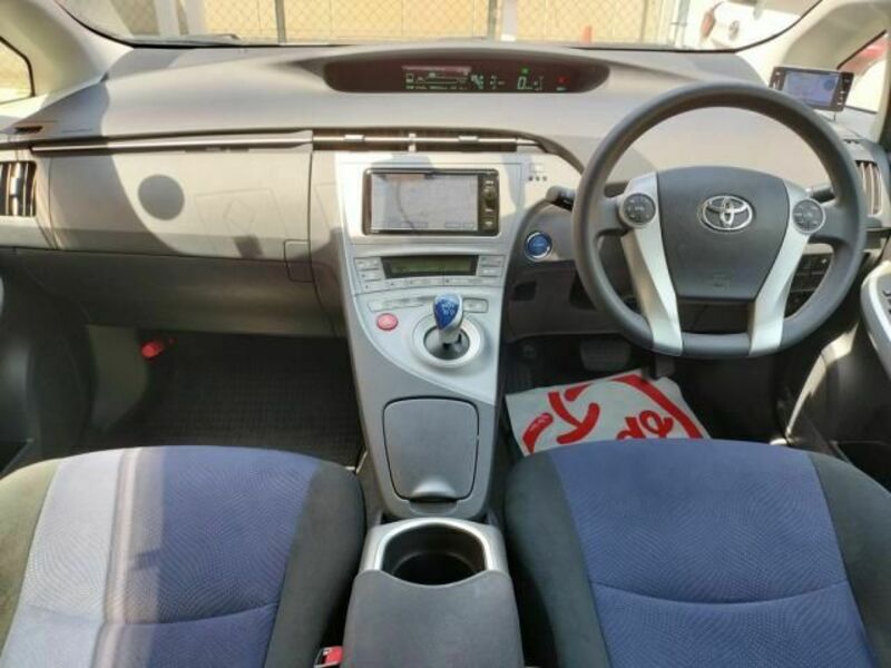 PRIUS-1