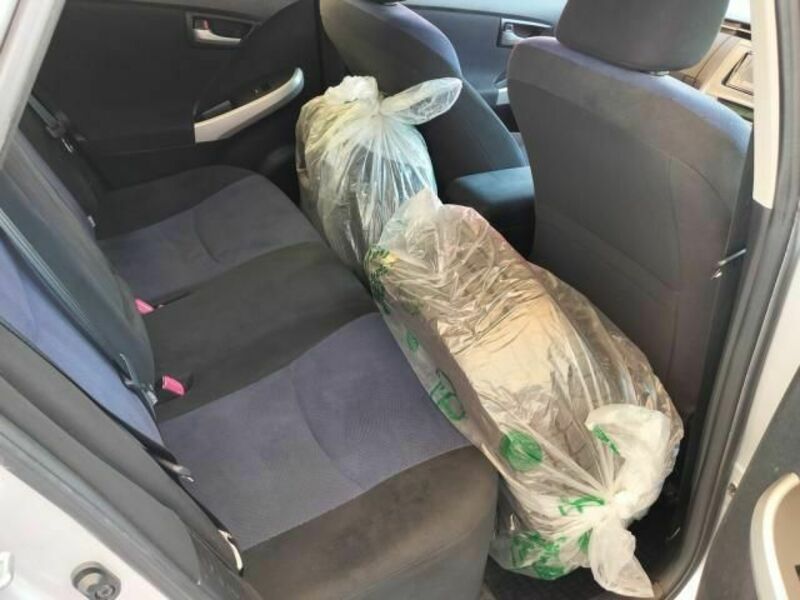 PRIUS-24