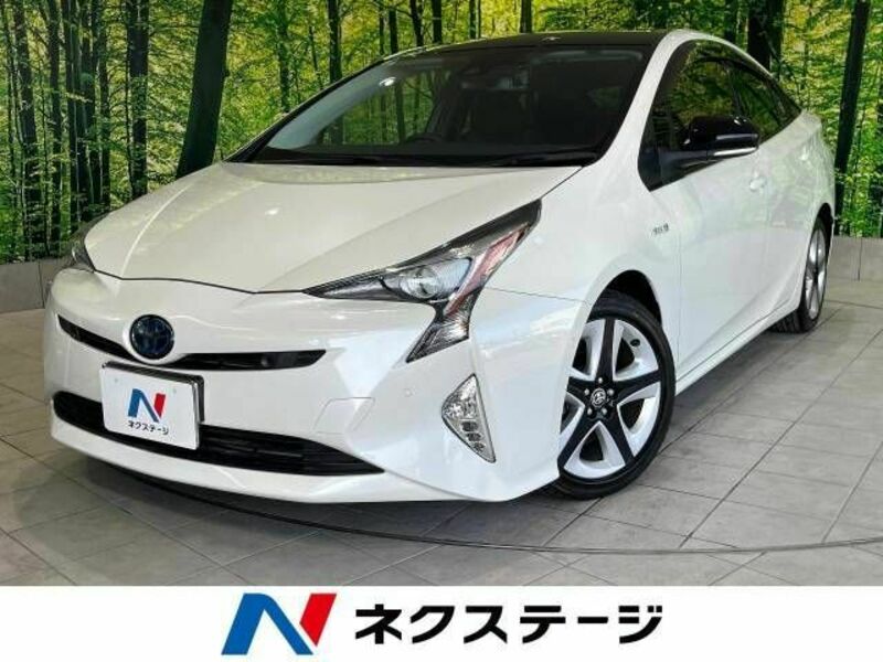 TOYOTA　PRIUS
