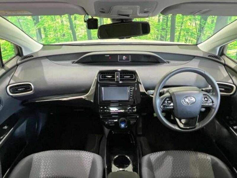 PRIUS-1