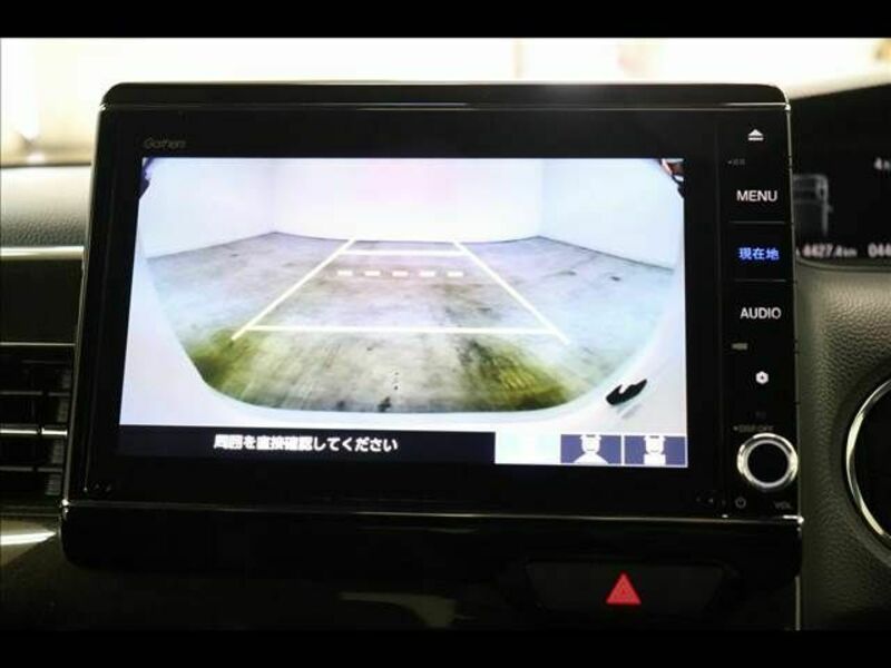 N BOX CUSTOM-2