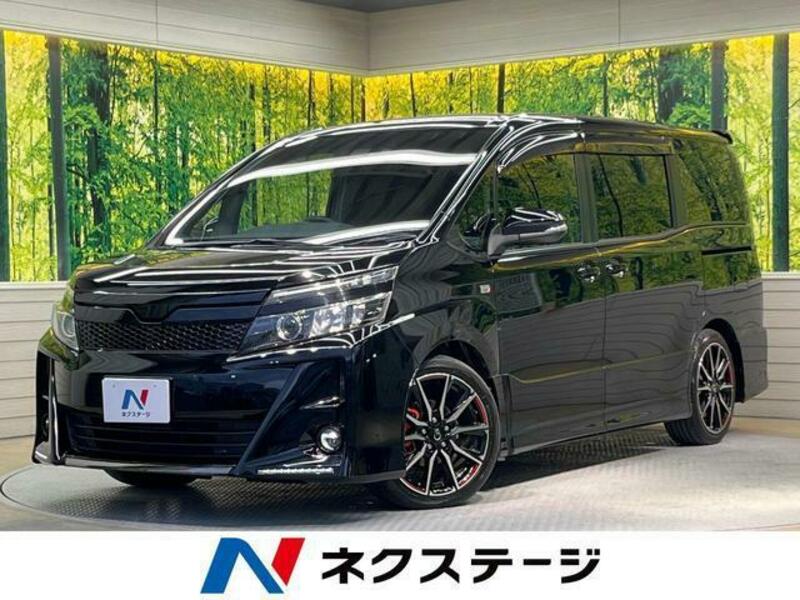 TOYOTA　VOXY
