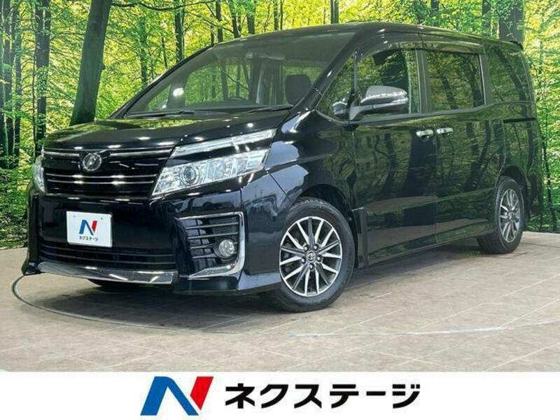 TOYOTA　VOXY