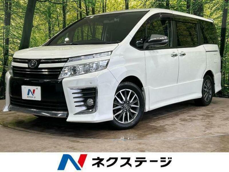 TOYOTA　VOXY