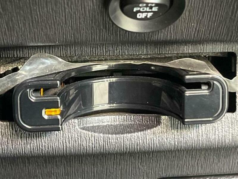 PRIUS-5