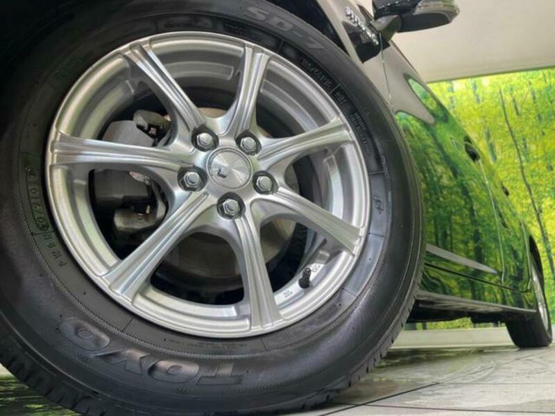 PRIUS-12