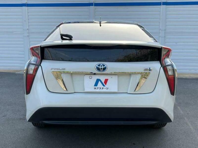 PRIUS-14