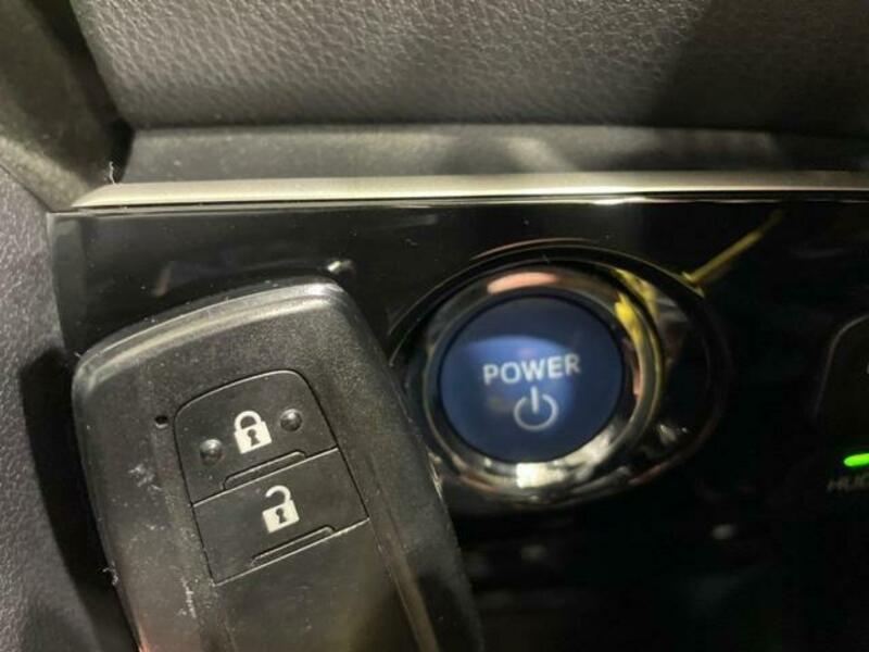 PRIUS-7