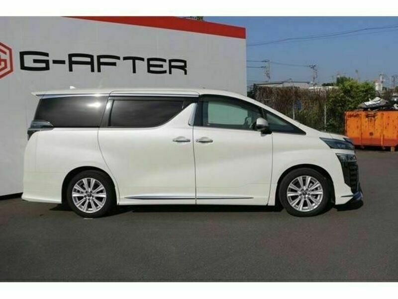VELLFIRE-6