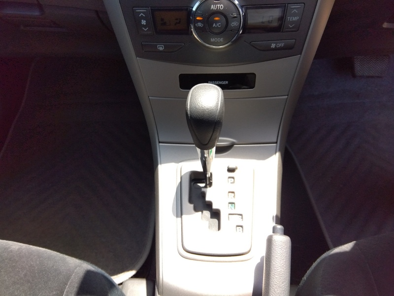 COROLLA FIELDER