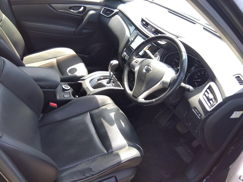 X-TRAIL