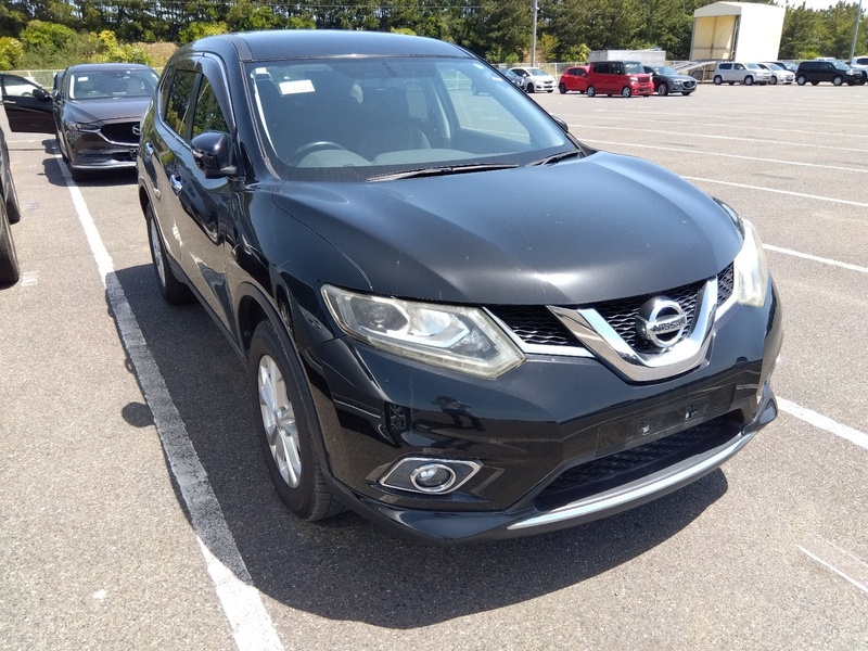 X-TRAIL