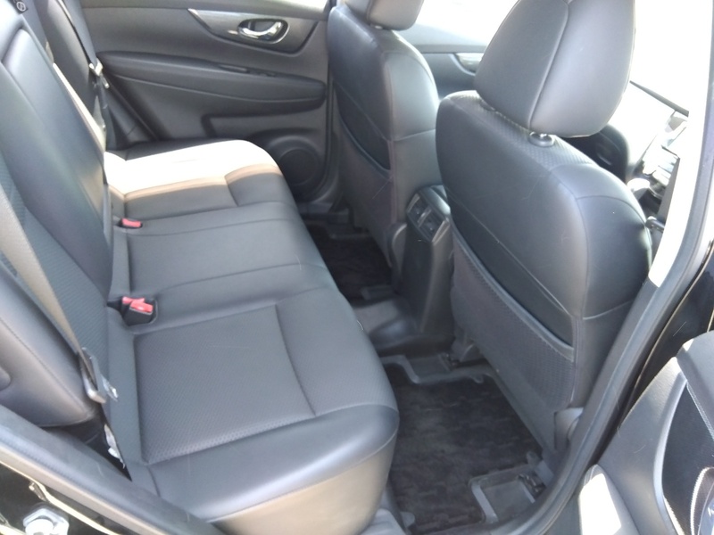 X-TRAIL