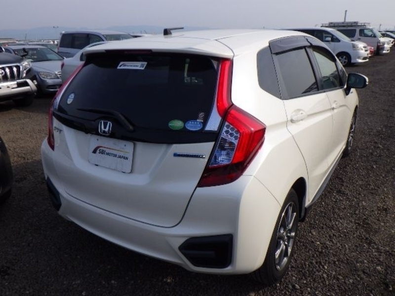 FIT HYBRID