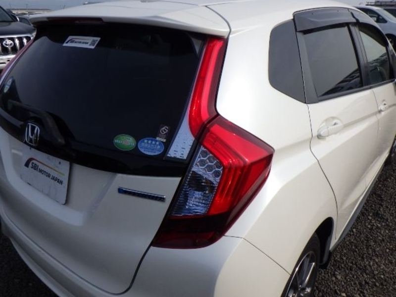 FIT HYBRID