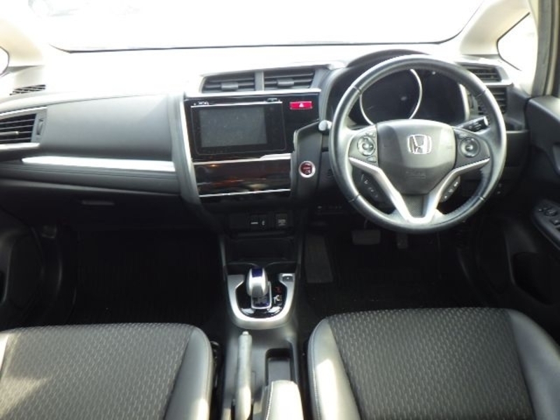 FIT HYBRID