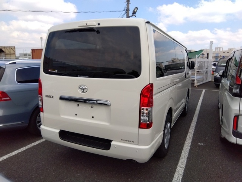 HIACE VAN-3