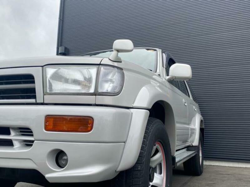 HILUX SURF-1