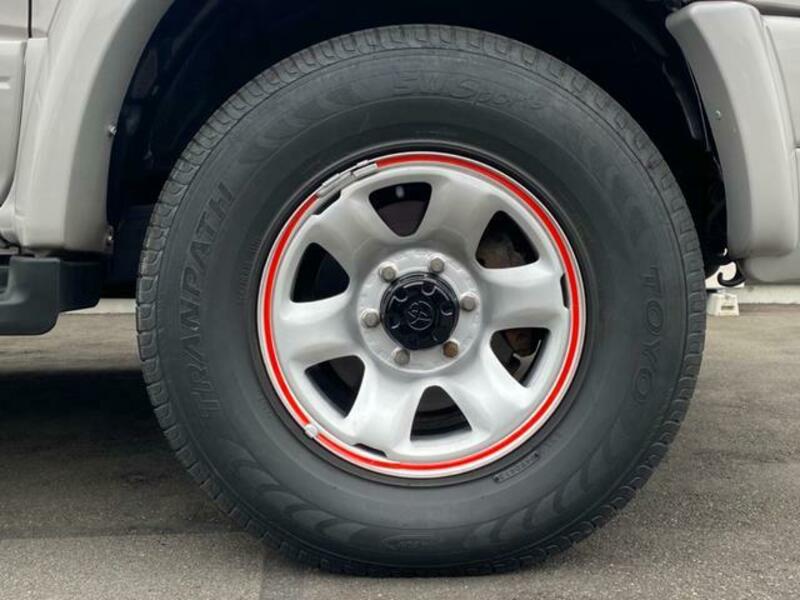 HILUX SURF-11