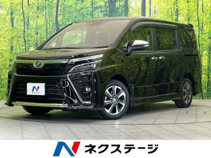 TOYOTA　VOXY
