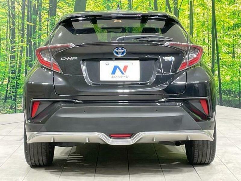 C-HR-15