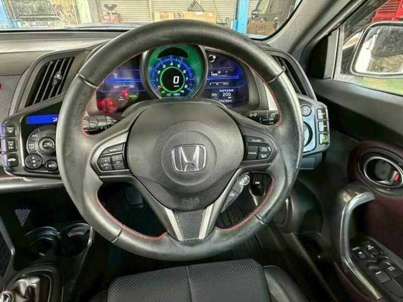 CR-Z