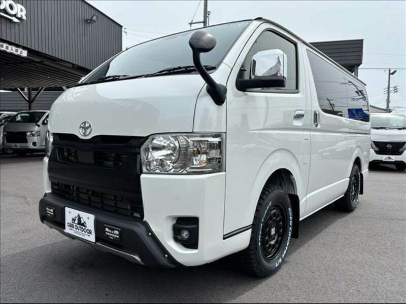 HIACE VAN-11