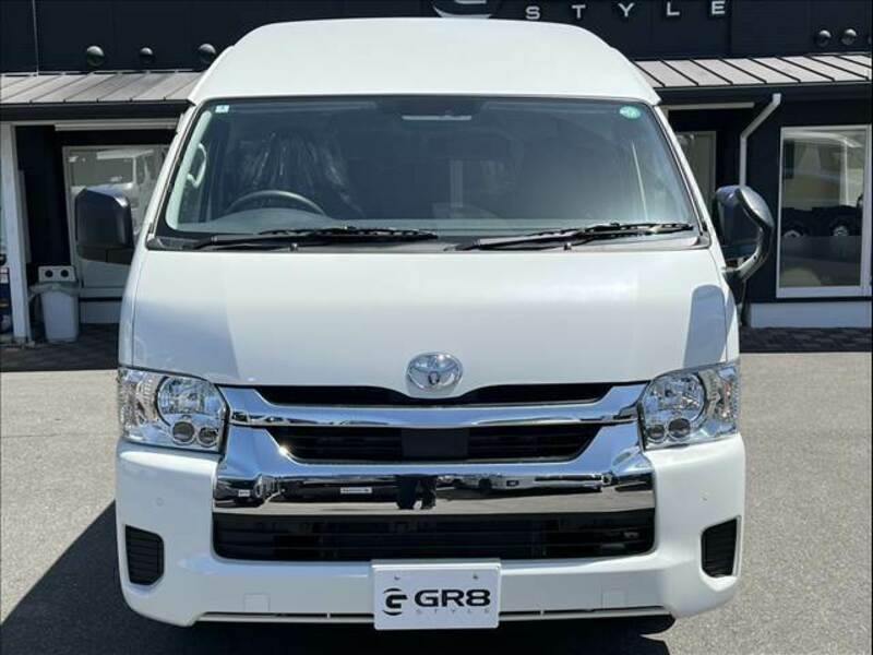 HIACE VAN-1
