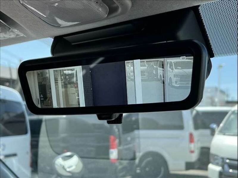 HIACE VAN-17